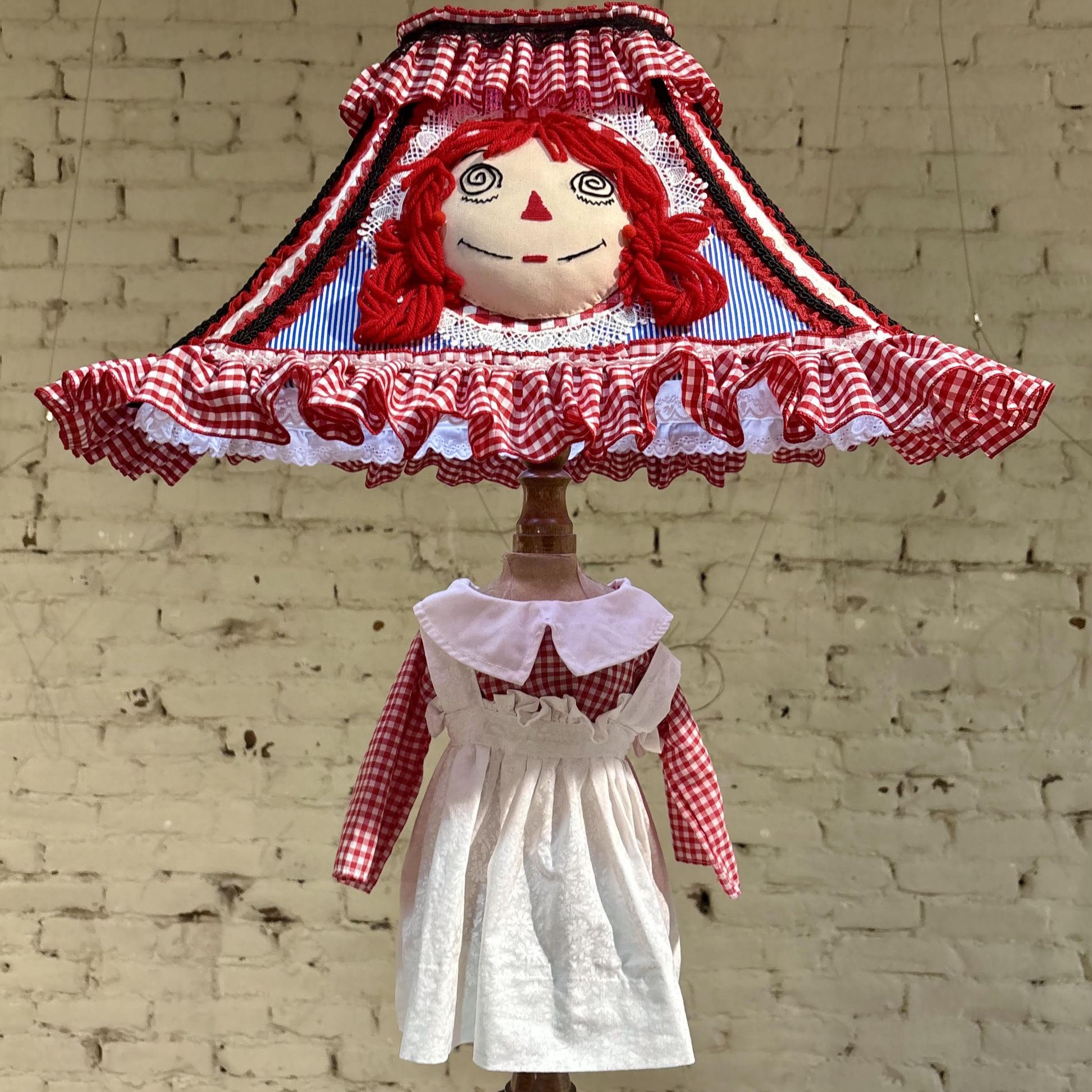 Aspen Crawford Art Bio Pic 1