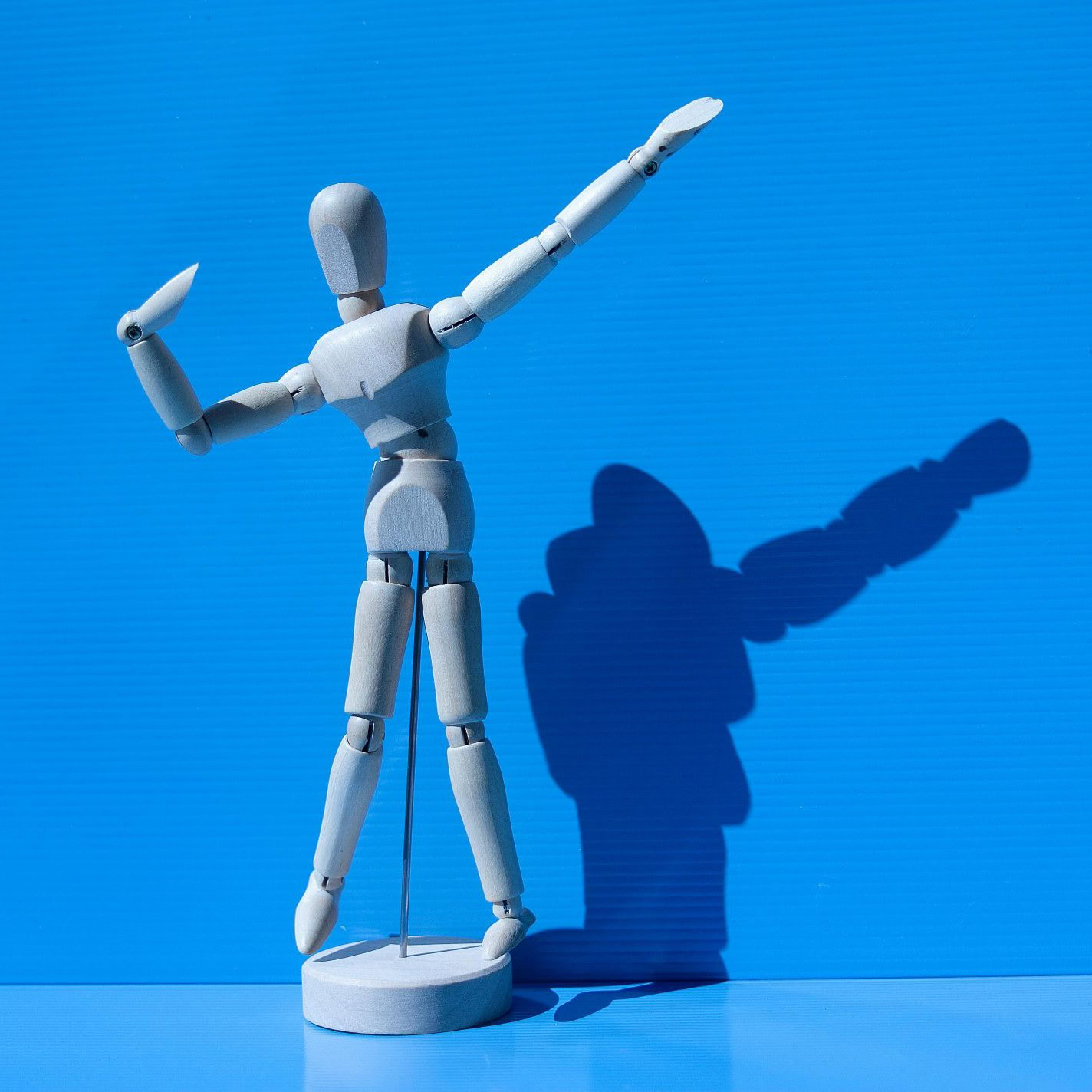 17-eric-sinha-stop-motion-scenes-camp-example-01-1.jpg